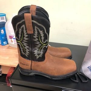 ariat workhog xt